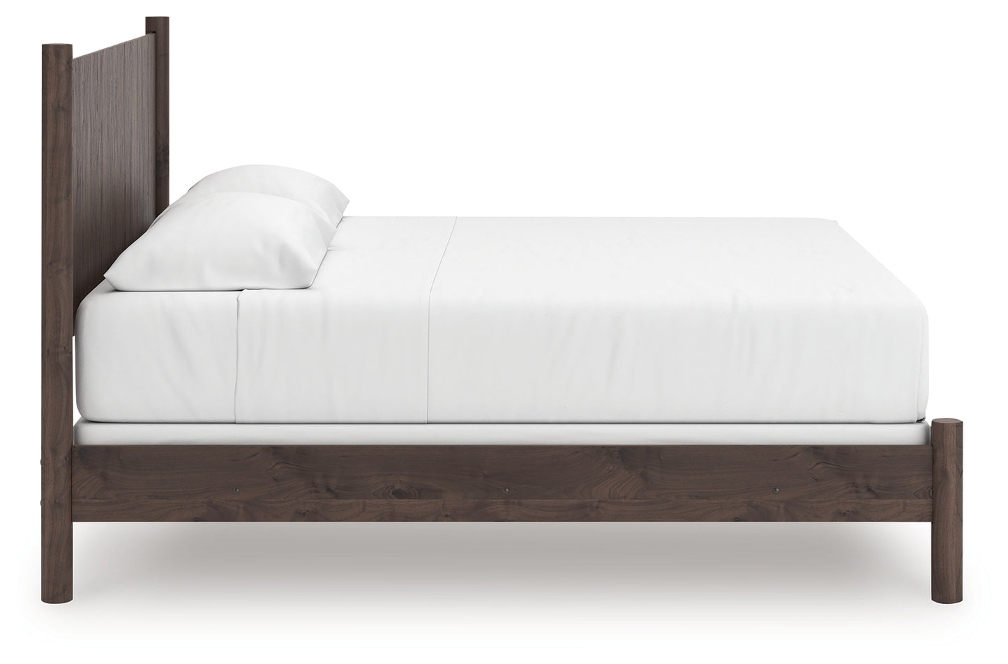 Pamytta King Panel Bed, Dresser, Mirror and Nightstand