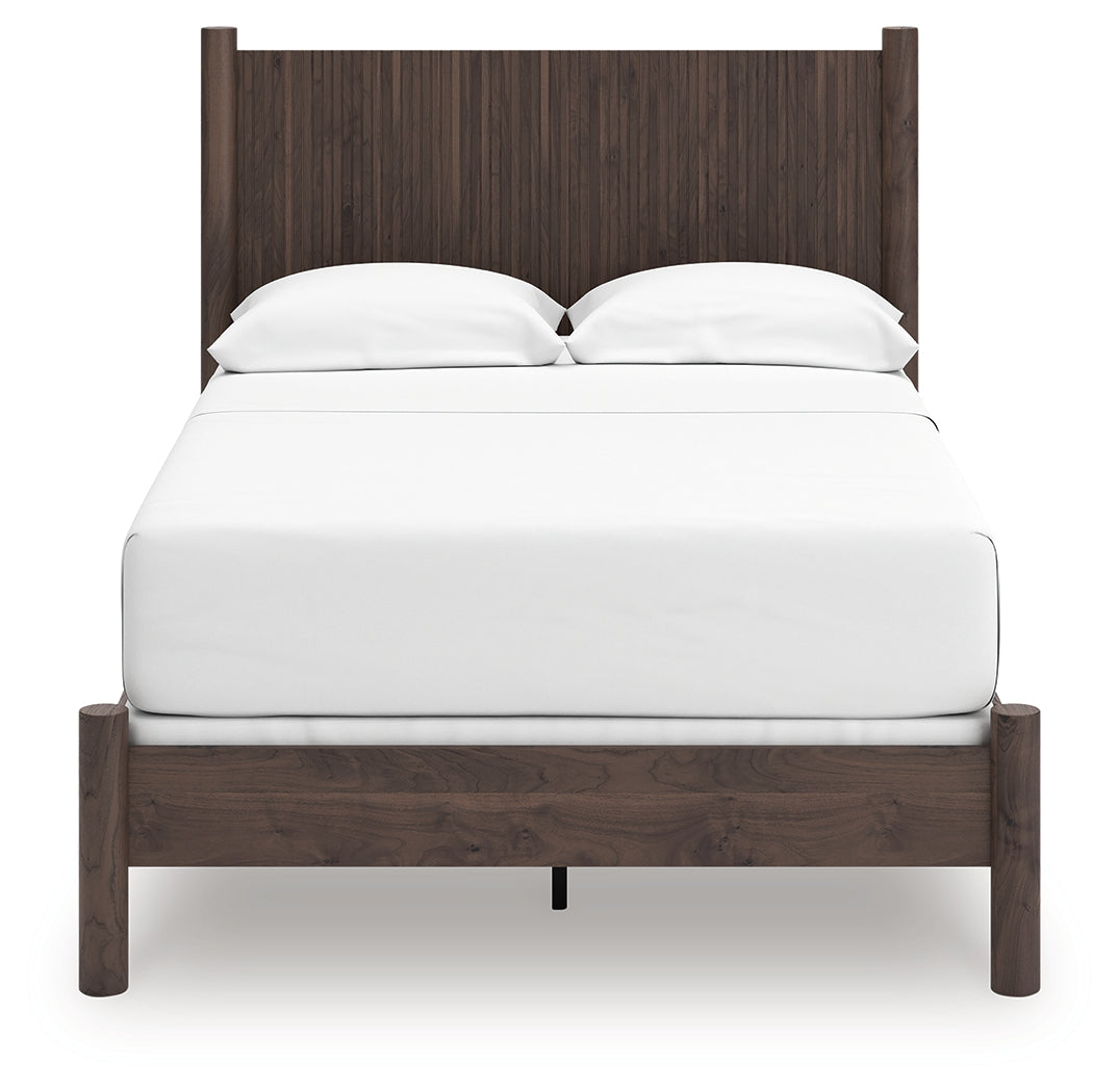 Pamytta Full Panel Bed