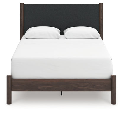 Pamytta Queen Upholstered Panel Bed