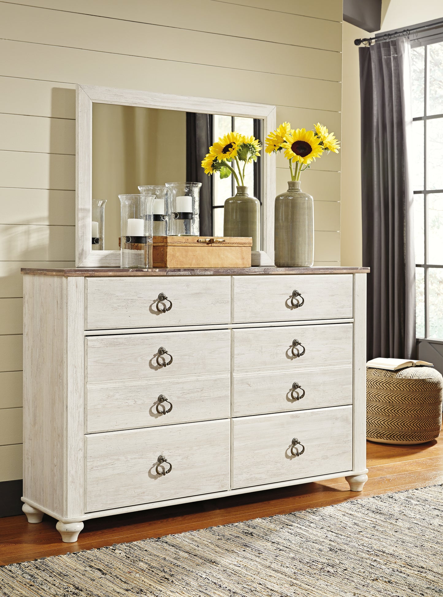 Willowton King Panel Bed, Dresser, Mirror, Chest and 2 Nightstands