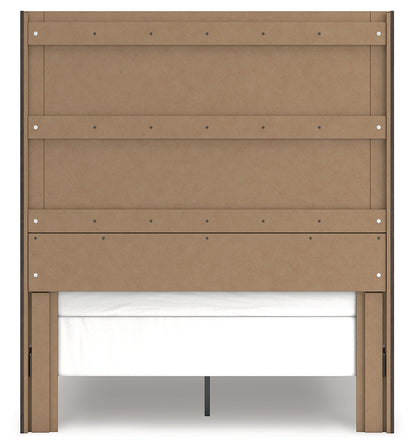Fraluna Queen Panel Bed, Dresser and Mirror