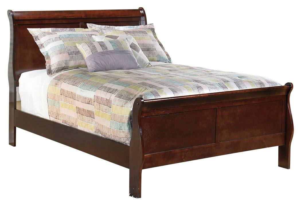 Alisdair Full Sleigh Bed, Dresser and Mirror