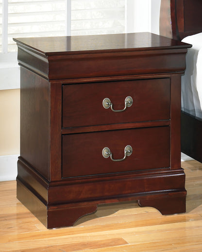 Alisdair Queen Sleigh Bed and 2 Nightstands