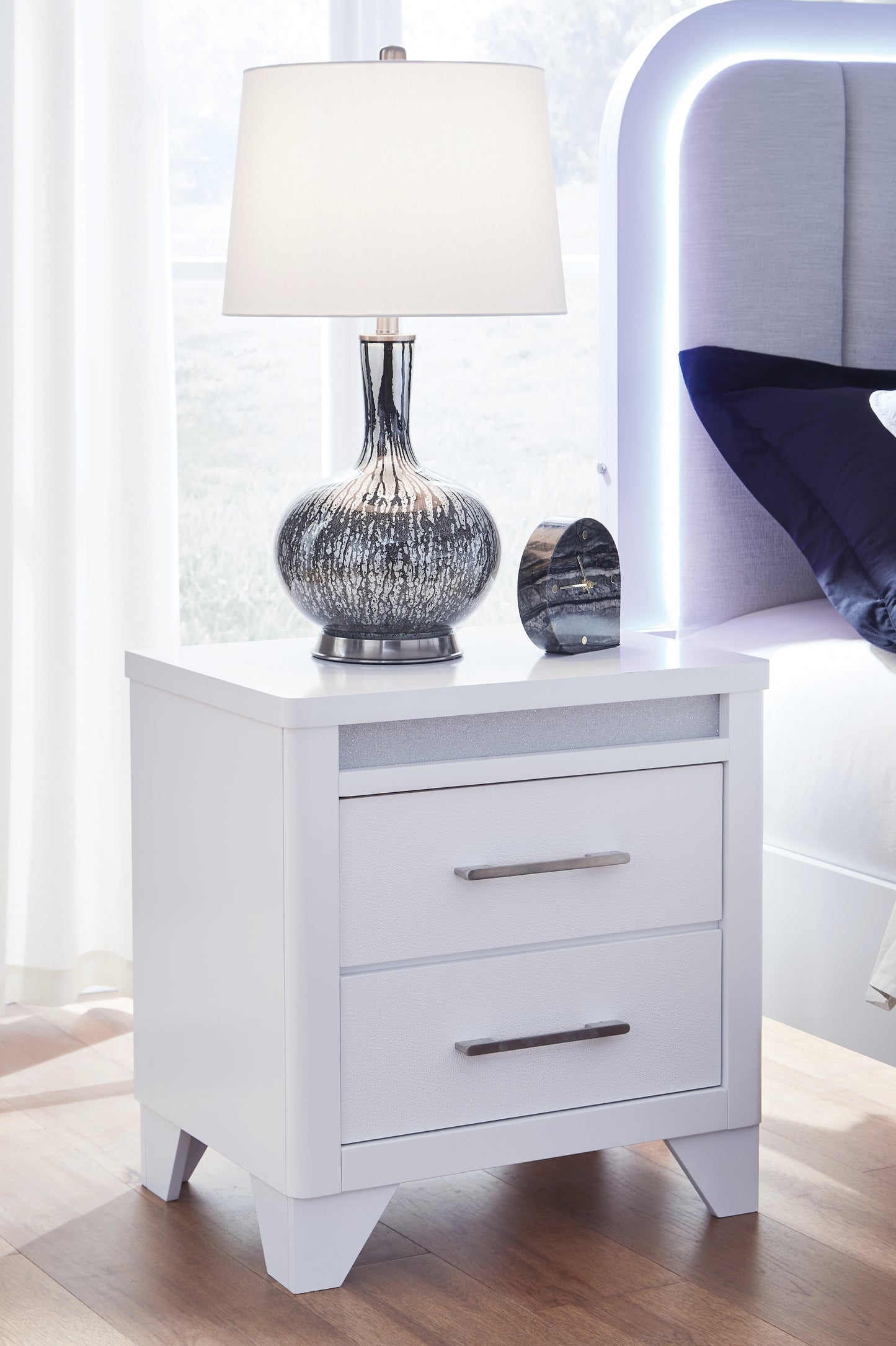 Jarlee King Panel Bed, Dresser, Mirror and Nightstand