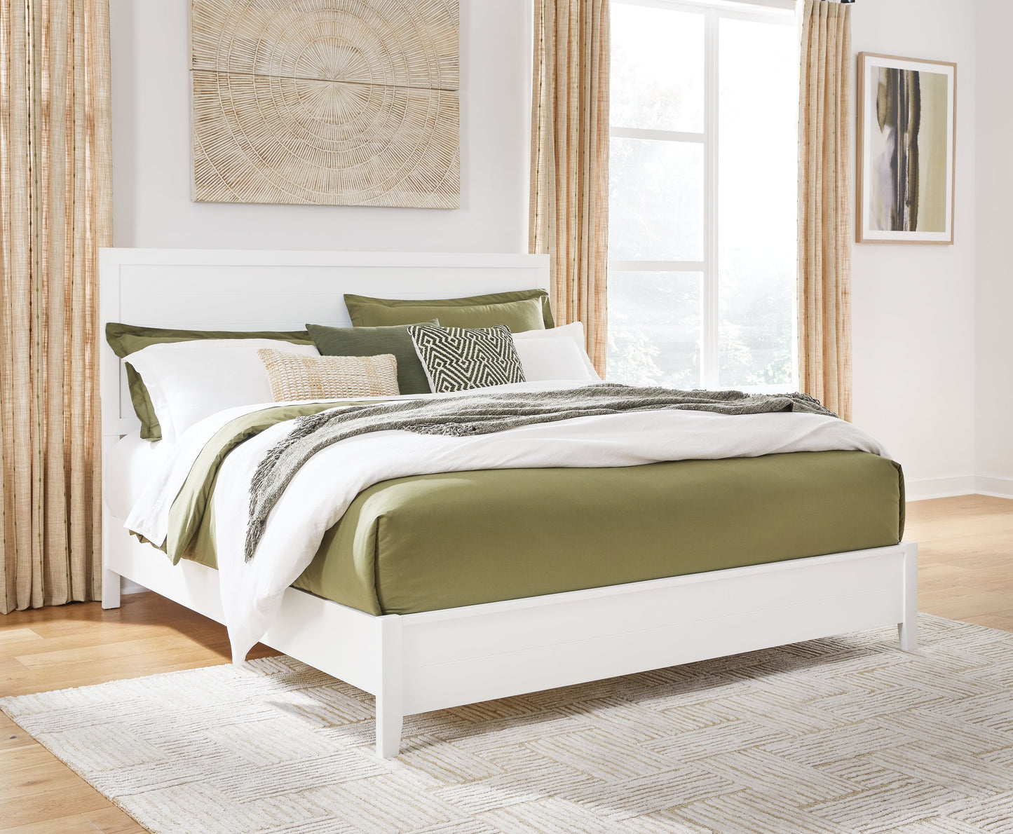 Binterglen King Panel Bed, Dresser and Mirror