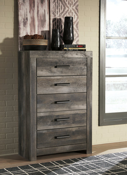 Wynnlow Full Panel Bed, Chest and Nightstand