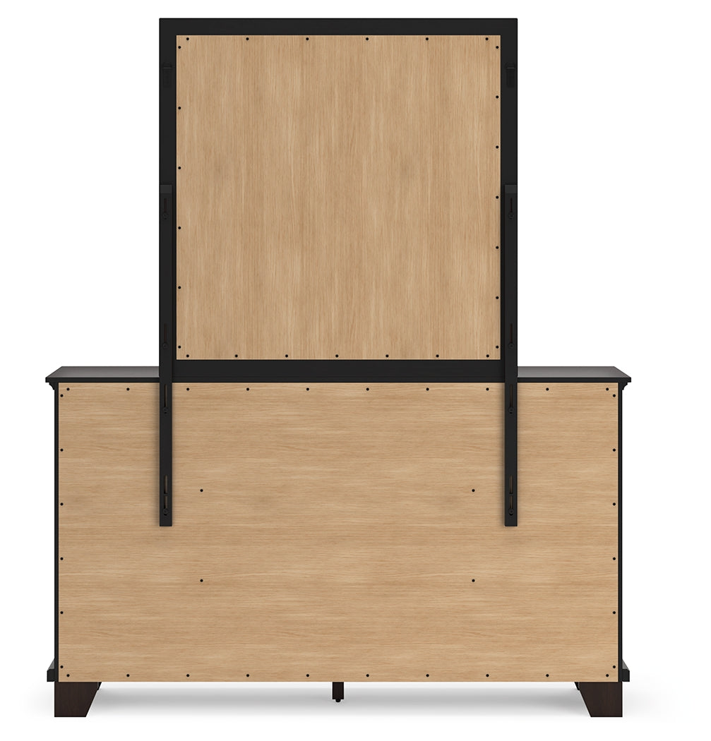 Covetown Twin Panel Bed, Dresser and Mirror