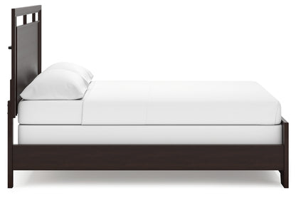 Covetown California King Panel Bed