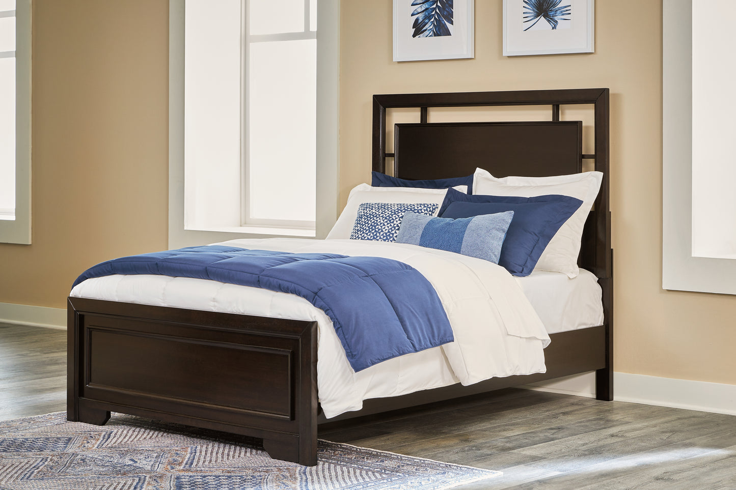 Covetown Full Panel Bed, Dresser and Mirror
