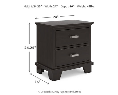 Covetown Full Panel Bed, Chest and Nightstand