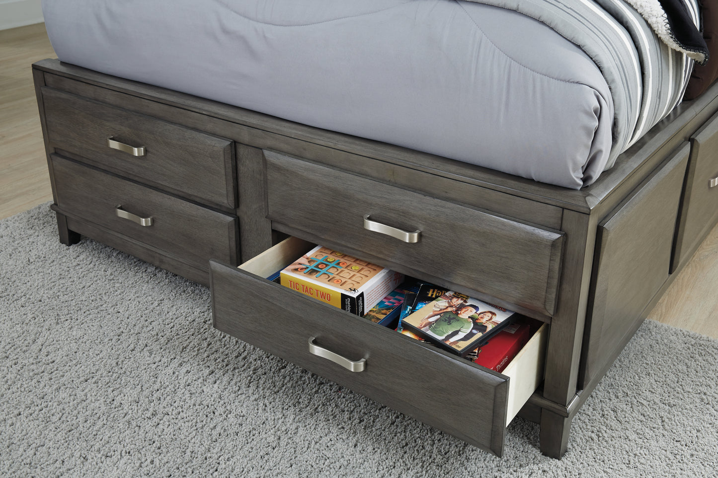 Caitbrook King Storage Bed, Chest and 2 Nightstands