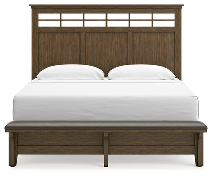 Shawbeck California King Panel Bed