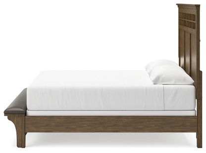 Shawbeck King Panel Bed, Dresser and Mirror