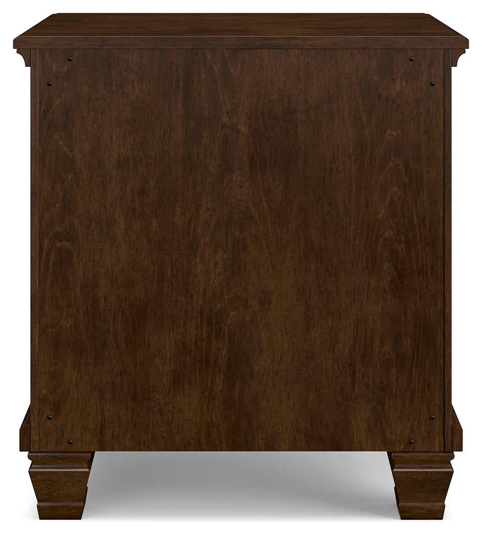 Danabrin King Panel Bed, Dresser, Mirror and Nightstand