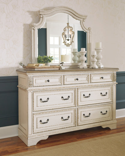 Realyn Queen Bed with Mirrored Dresser and Nightstand