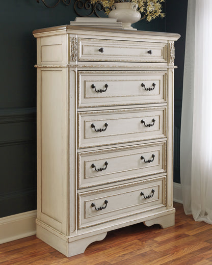 Realyn Queen Panel Bed, Dresser, Mirror and Chest