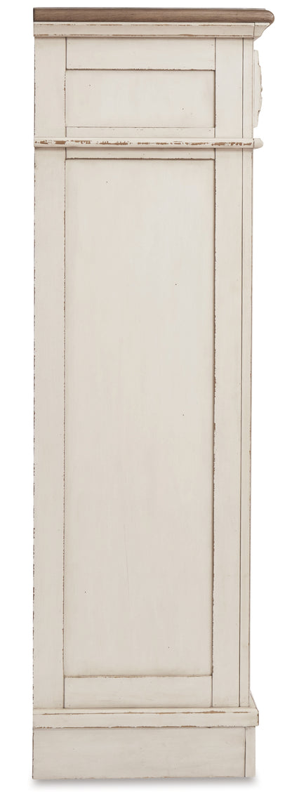 Realyn Queen Panel Bed Dresser, Mirror, Chest and Nightstand