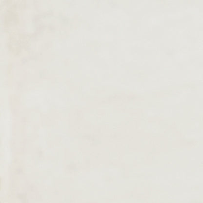 Realyn Full Panel Bed