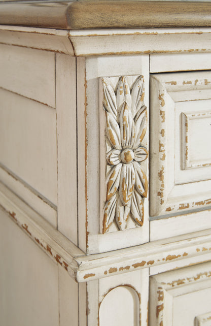 Realyn King Panel Bed, Dresser, Mirror and 2 Nightstands