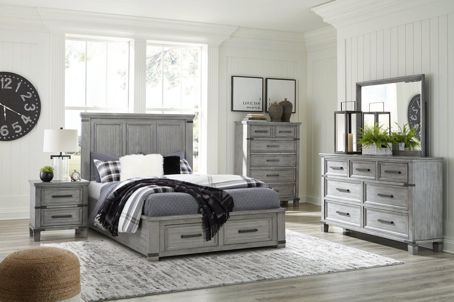 Russelyn Queen Panel Storage Bed, Dresser, Mirror, Chest and 2 Nightstands