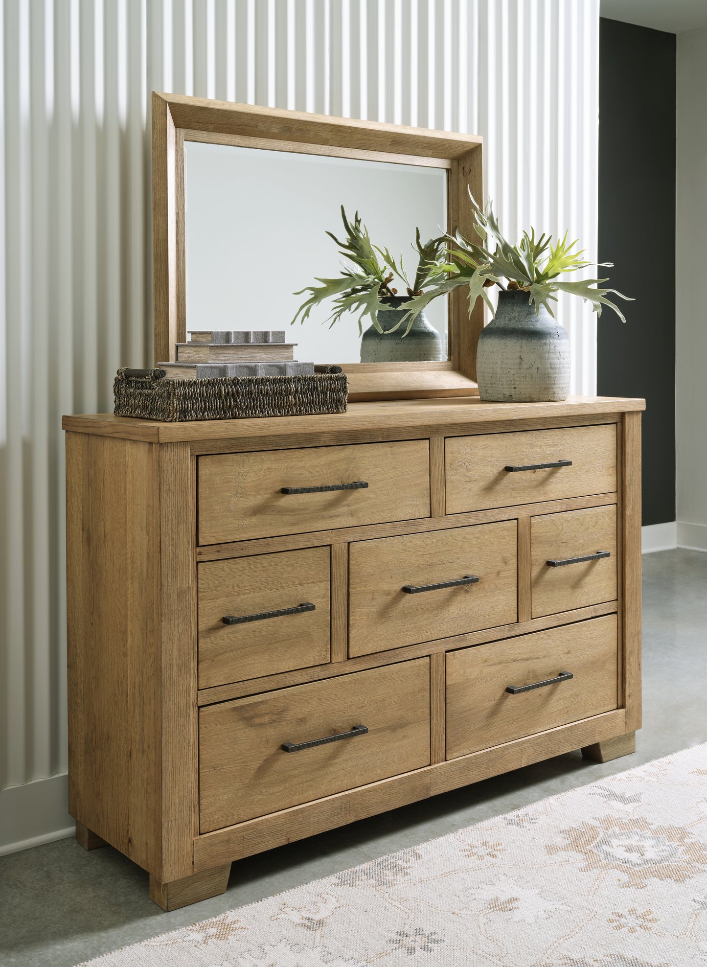 Galliden King Panel Bed, Dresser and Mirror