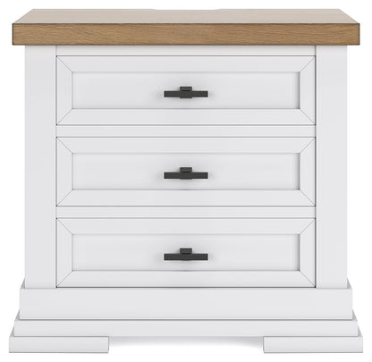 Ashbryn Nightstand