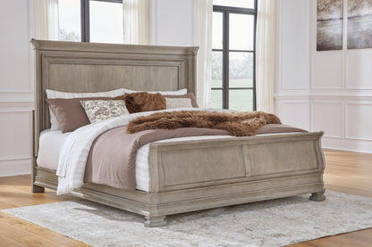 Lexorne King Sleigh Bed, Dresser and Mirror