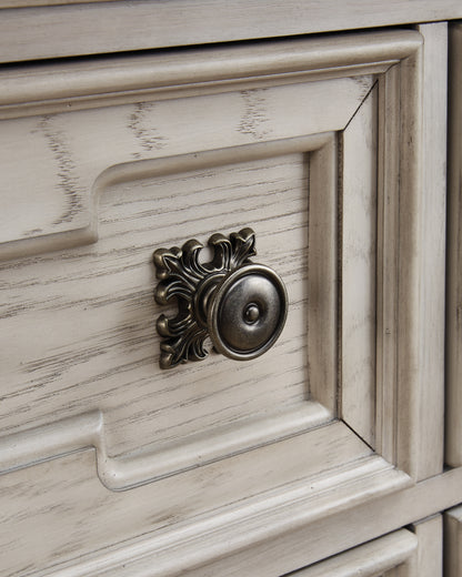 Bruchandi Nightstand