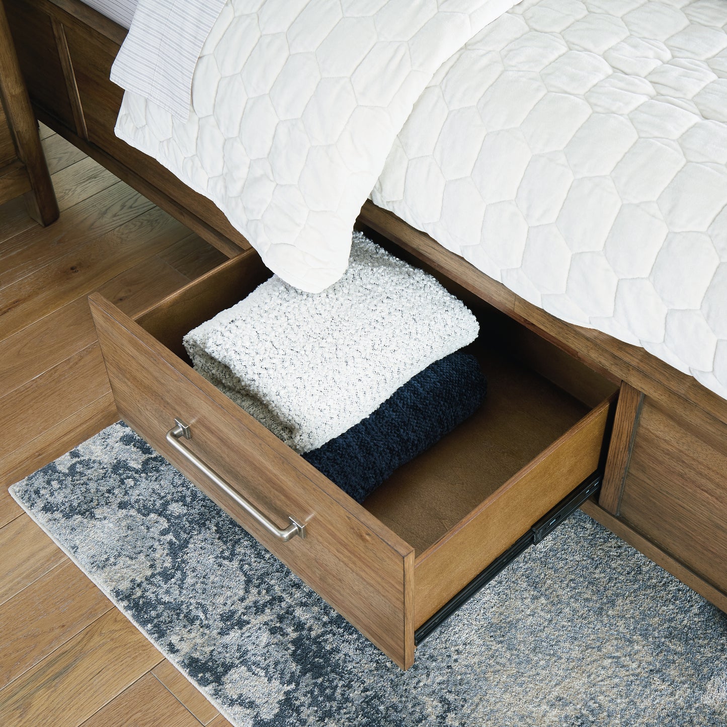 Cabalynn California King Panel Bed with Storage