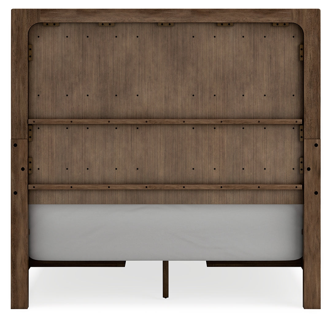 Cabalynn Queen Panel Bed with Storage