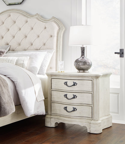 Arlendyne King Panel Bed, Dresser, Mirror, Chest and 2 Nightstands