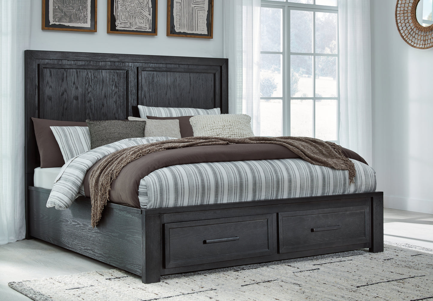 Foyland Queen Panel Storage Bed, Dresser and Mirror