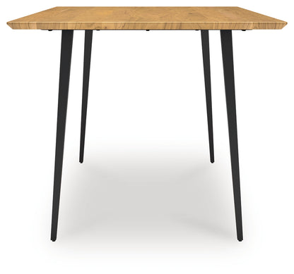 Gretlynn Dining Table