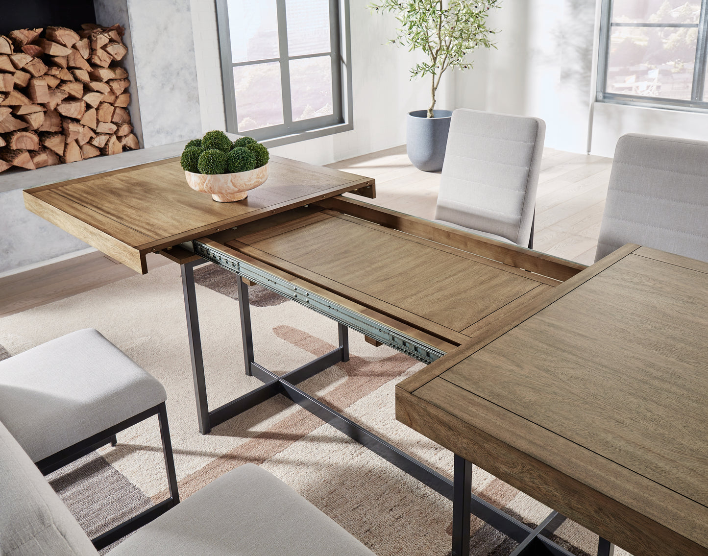 Tomtyn Dining Extension Table