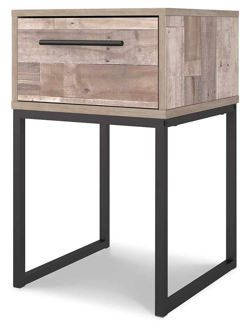 Neilsville Queen Platform Bed, Dresser, Chest and 2 Nightstands