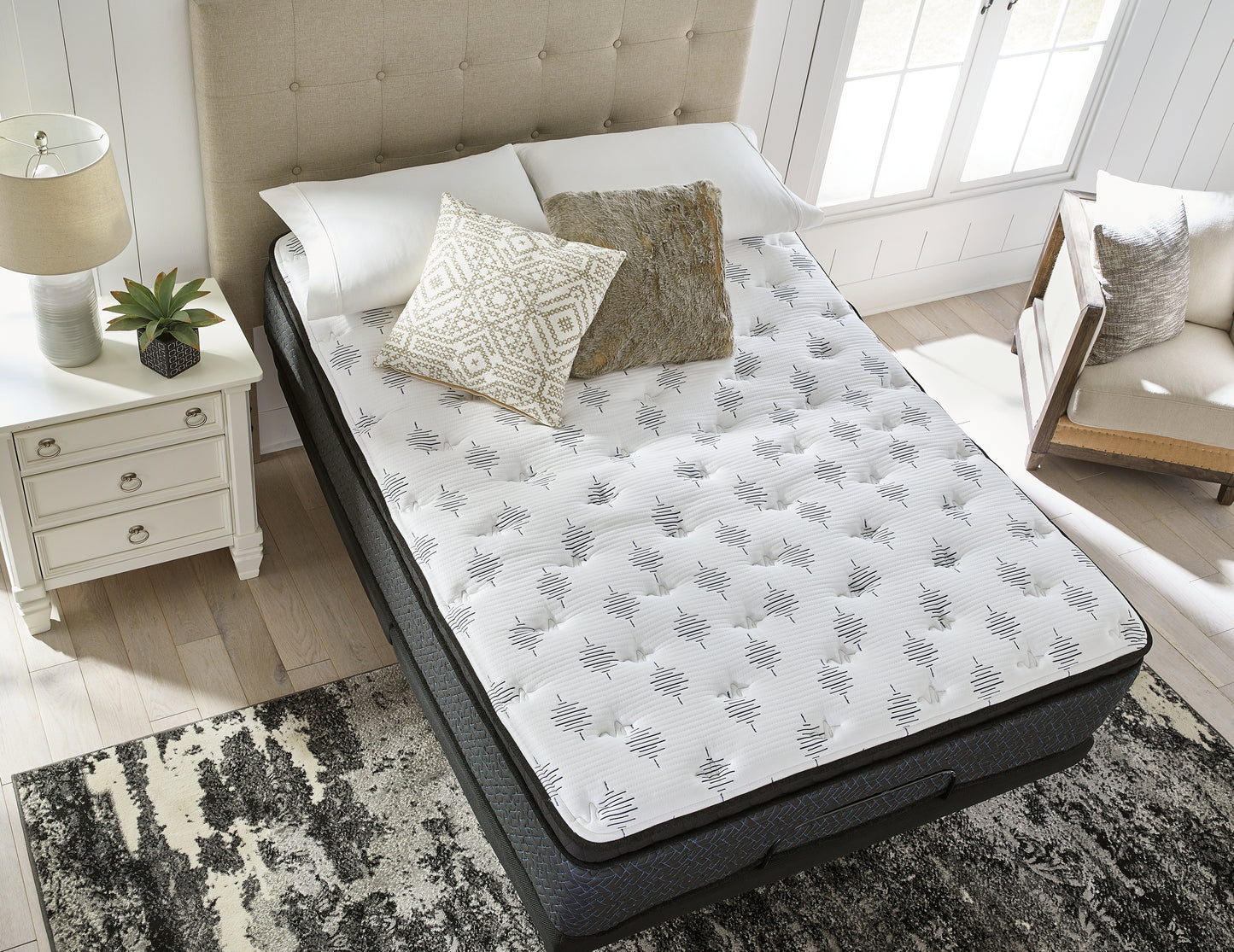 Ultra Luxury ET with Memory Foam California King Mattress