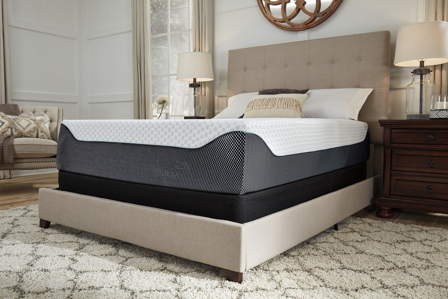 14 Inch Chime Elite Queen Memory Foam Mattress in a Box