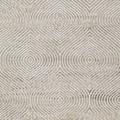 Bachus 5'3" x 7' Area Rug