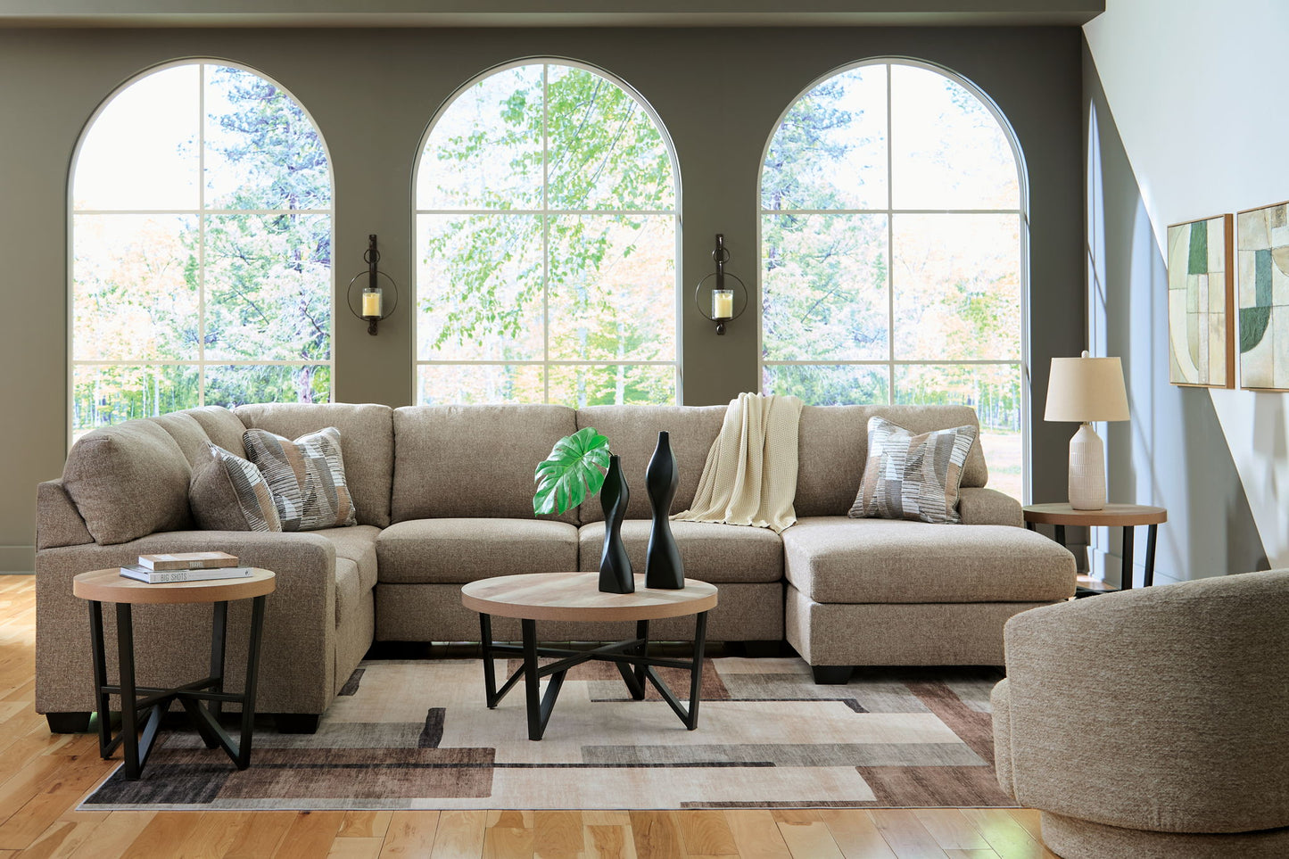 Newellen - Sectional